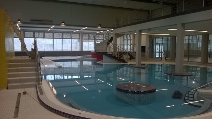 Městský krytý bazén Mladá Boleslav - park Štěpánka